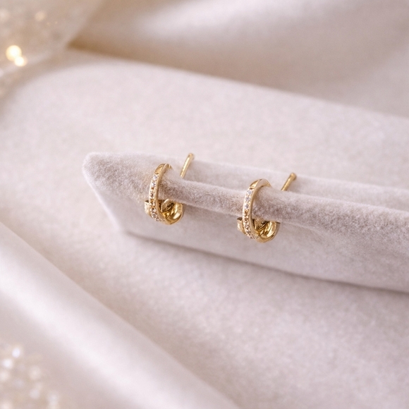 925 Sterling Silver Jewelry - 925 Sterling Silver Gold-Dipped Huggie Hoop Earrings ✨